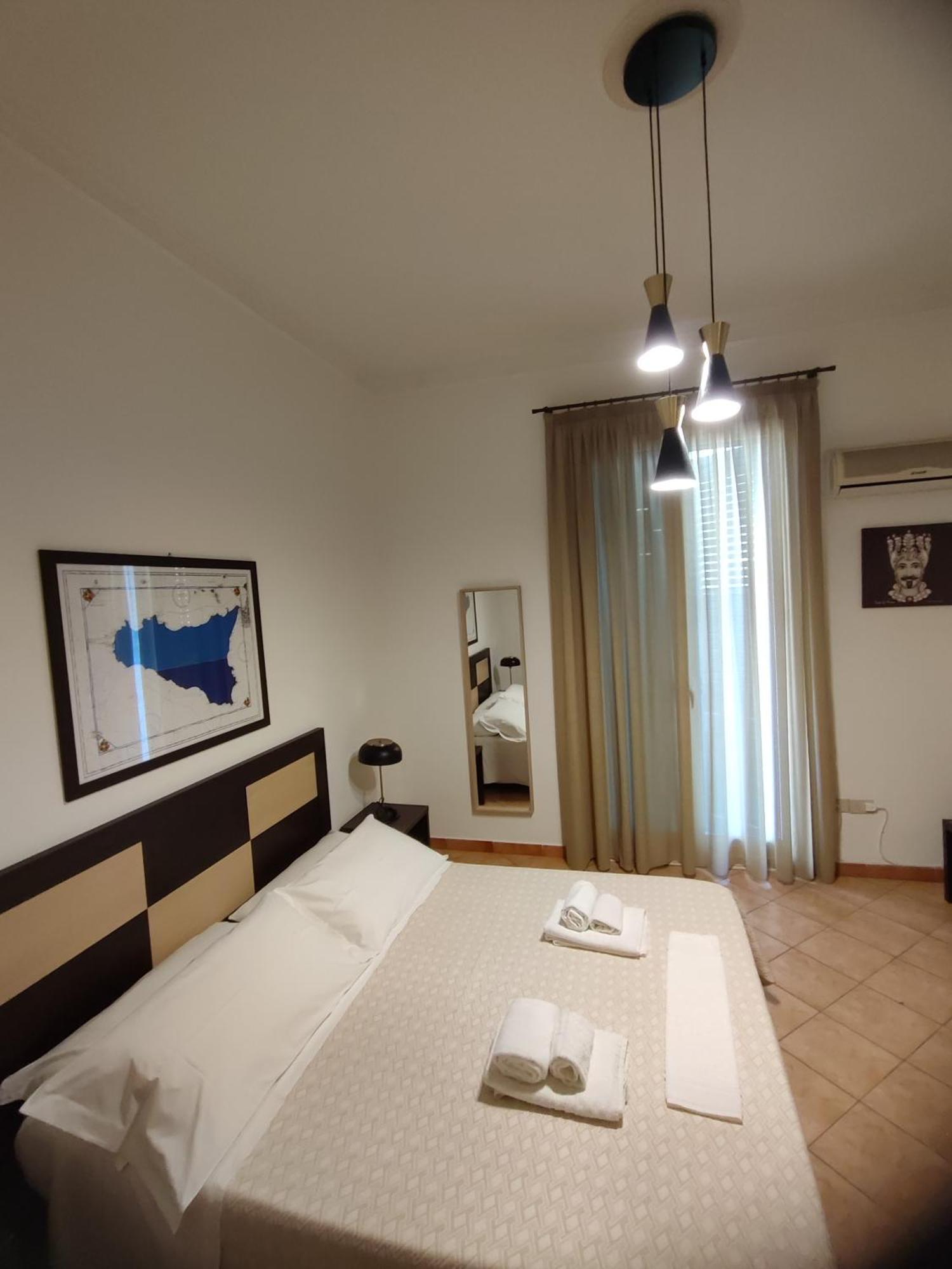 Hotel Le Stanze Di Ruggero Palermo Exterior foto